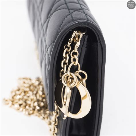 christian dior wallet on chain